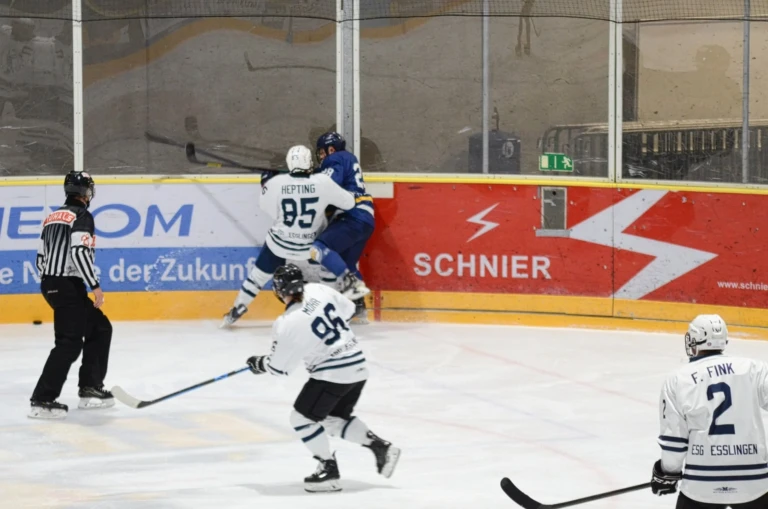 ESG vs Stuttgart EC – 10 10 2026 – 046 – Samuel Hepting, Michele Mohr, Florian Fink